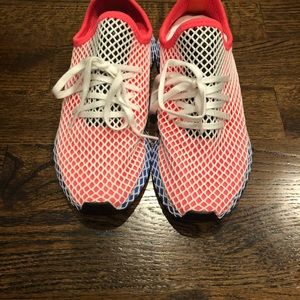 DEERUPT SHOES